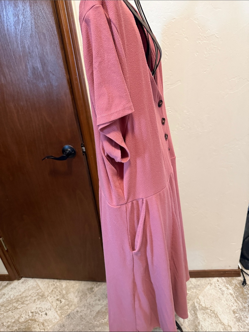 torrid Rose-Pink V-Neck Button-Front Midi Dress - Picture 5 of 7